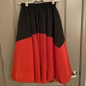 Zara Black and Maroon Basic Collection Pleated Midi Skirt S